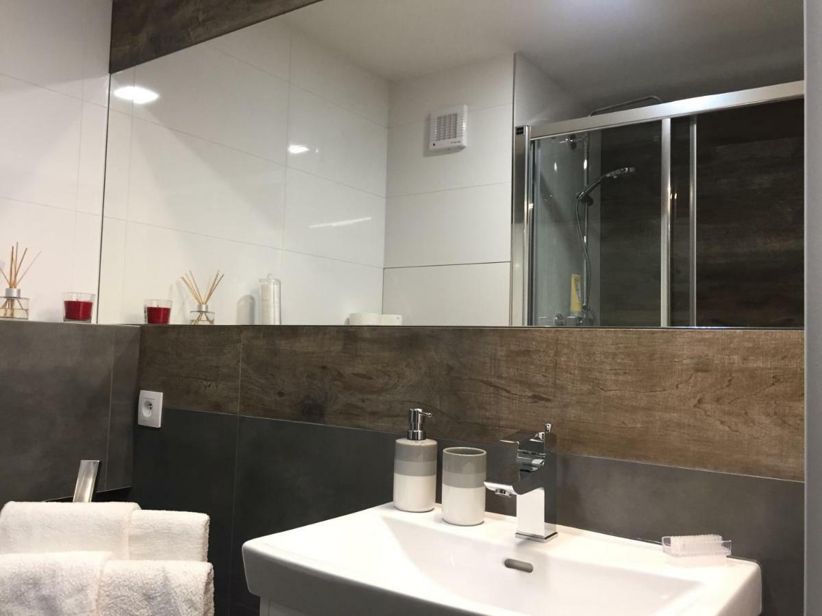 Rovna 7 Apartment Poprad Ngoại thất bức ảnh